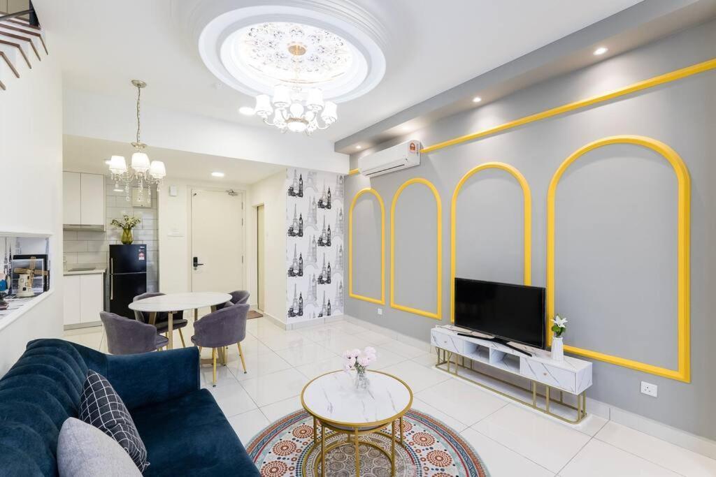 Ferienwohnung Arte Mont Kiara Duplex 4 Pax Jacuzzi Kuala Lumpur Exterior foto