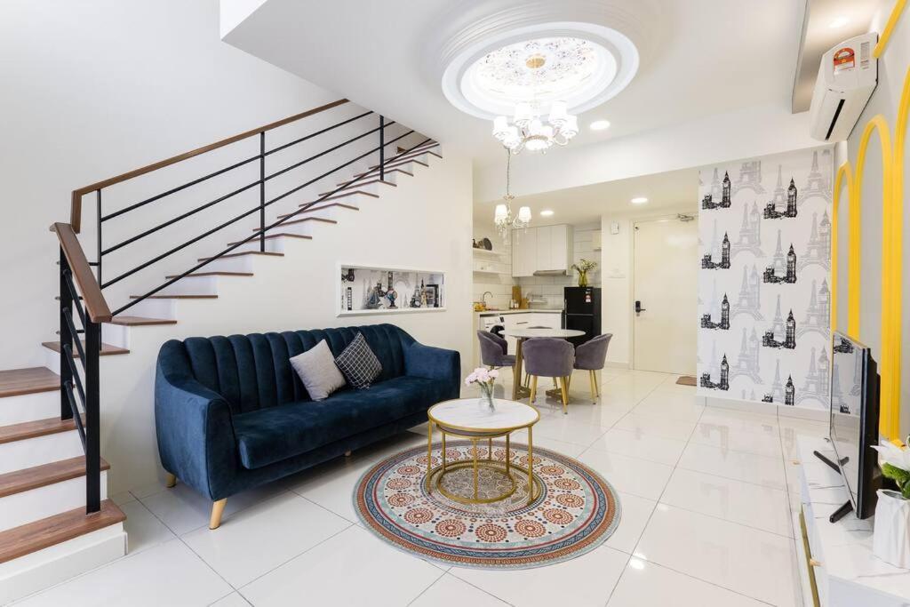 Ferienwohnung Arte Mont Kiara Duplex 4 Pax Jacuzzi Kuala Lumpur Exterior foto